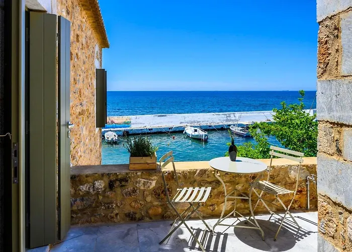 Selinitsa Mani Gasthof 4*